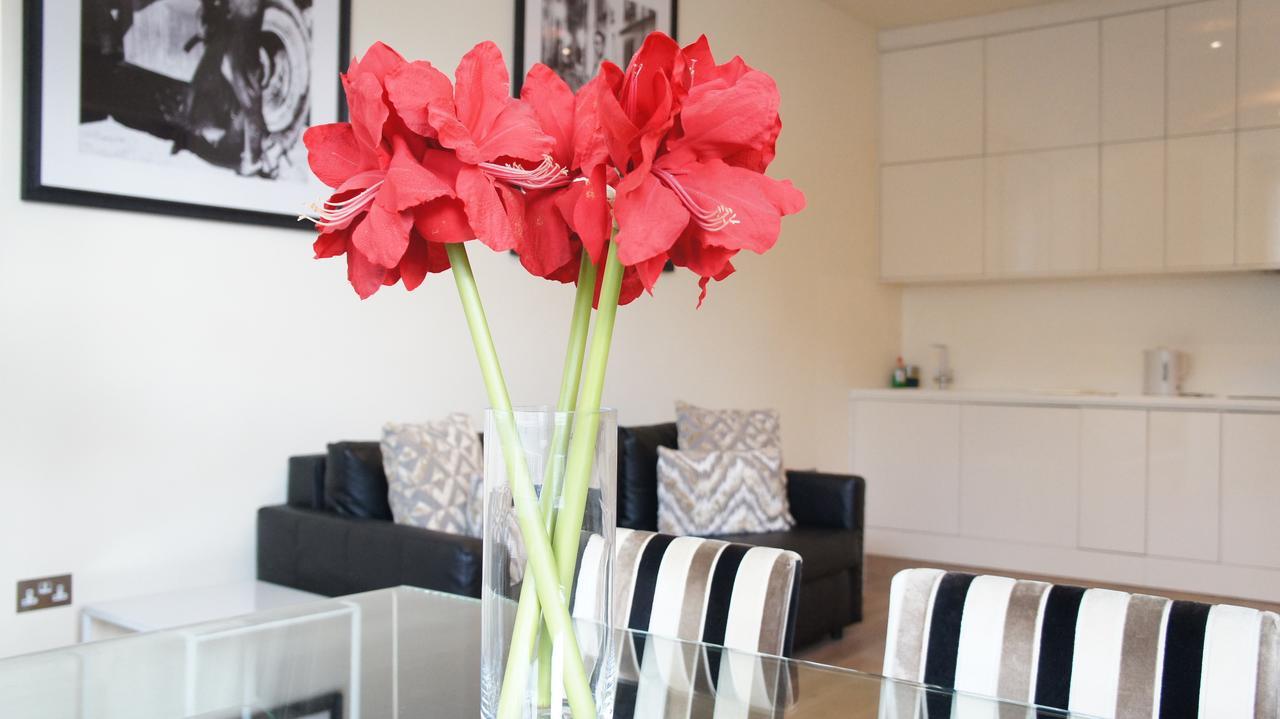 Ahometorent White * Londres